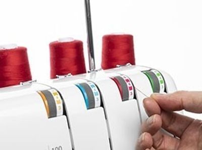 Husqvarna Amber S100 overlock