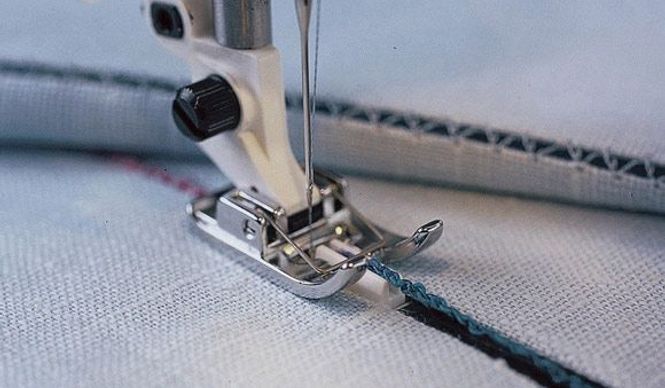 Hovedbilde (2I9) Husqvarna SPANSK HULLSØMFOT til Designer Diamon/ruby Topas Sapphire
