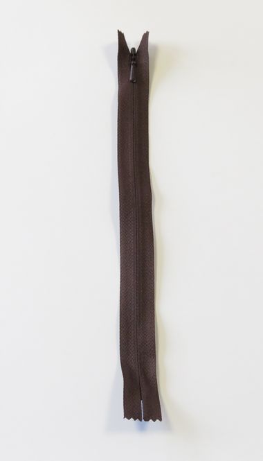 Hovedbilde YKK 4MM USYNLIG, FAST F. BRUN 20 CM