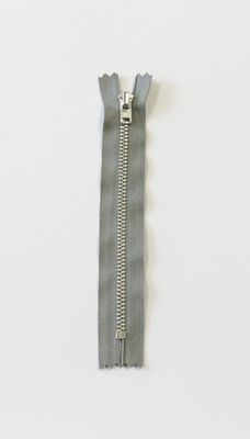 VARM GRÅ - 4mm fast metall glidelås 20cm