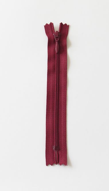 Hovedbilde YKK 4MM SPIRAL, FAST F. BORD. 15 CM