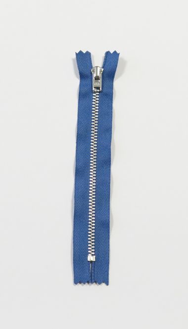 Hovedbilde Blå - 4mm fast metall glidelås 20cm